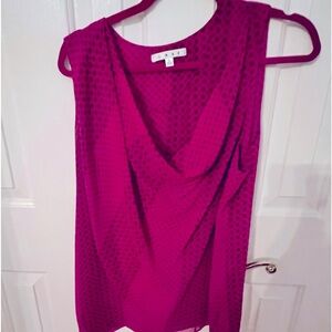 Beautiful unworn cabi sleeveless blouse